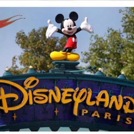 Suite Familiale - 15 Min Disney Bussy-Saint-Georges Exterior foto