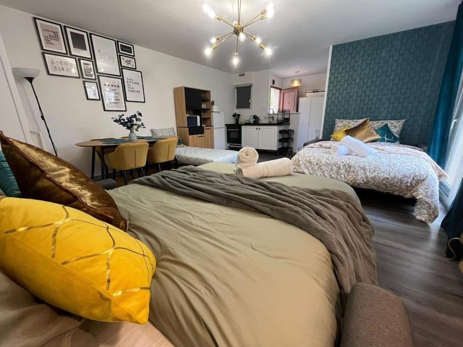 Familiale - 15 Min * Bussy-Saint-Georges